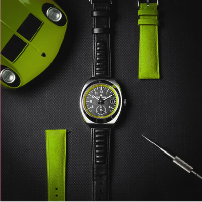 Est-il possible de changer le bracelet de ma montre AJ-P400 inspirée de la Lamborghini Miura ?
